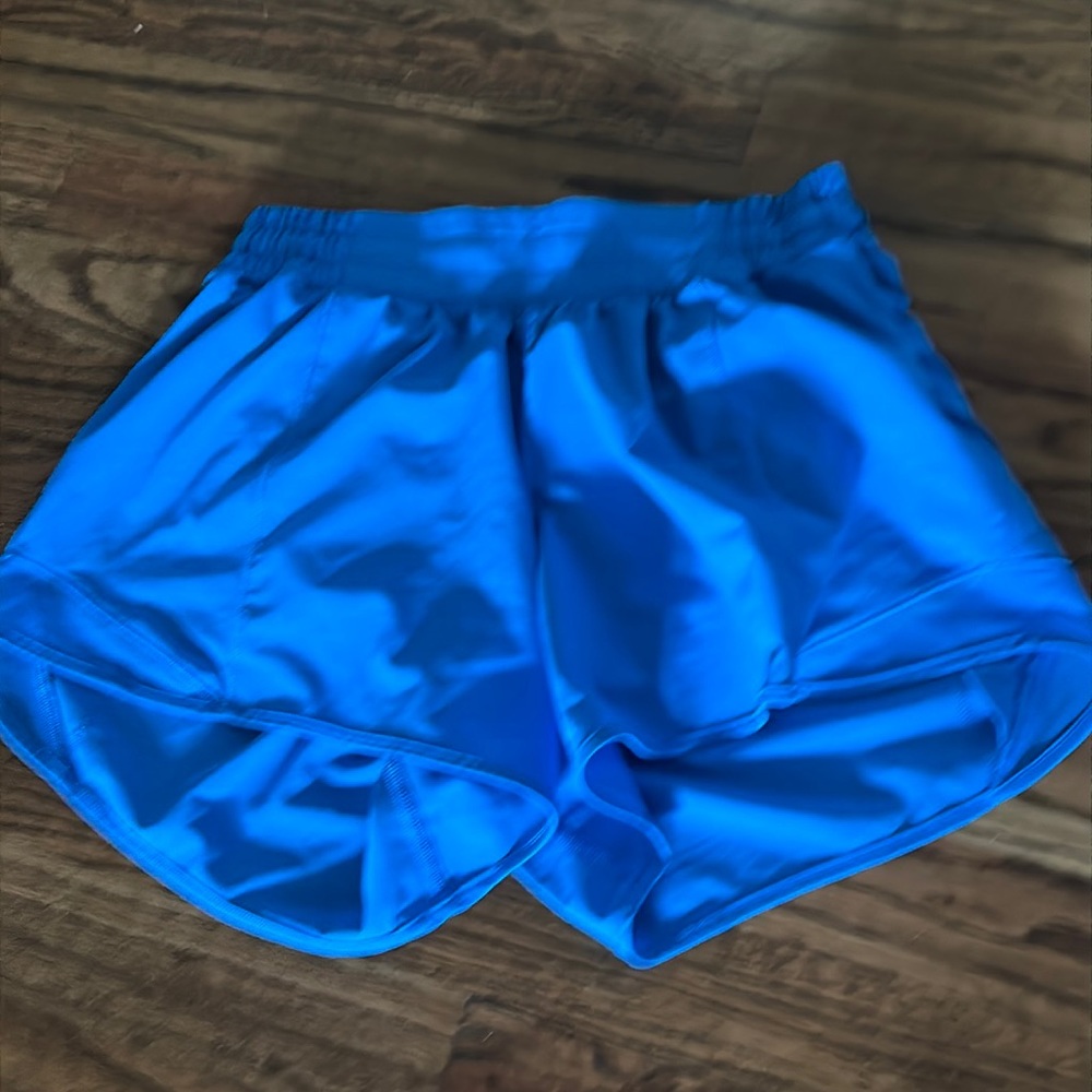 poolside lululemon shorts 4” low rise